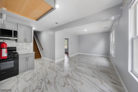 476 Bloy Street Hillside NJ 07205
