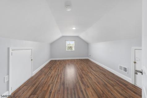 476 Bloy Street Hillside NJ 07205