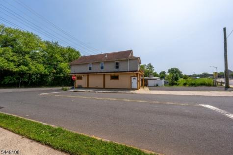 476 Bloy Street Hillside NJ 07205