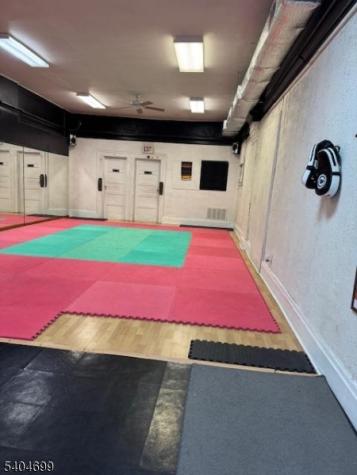 68 Dodd Street East Orange NJ 07017