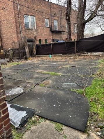 68 Dodd Street East Orange NJ 07017