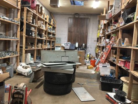 91 Rome Street Newark NJ 07105