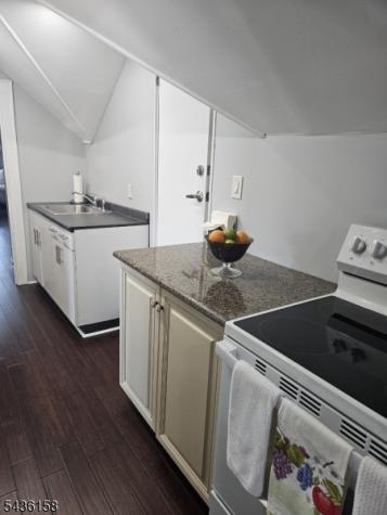 701 Grier Avenue Elizabeth NJ 07202