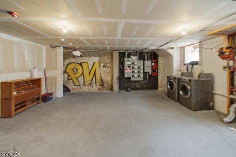 35 Columbia Avenue Passaic NJ 07055