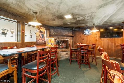 31 Decatur Street Knowlton NJ 07832