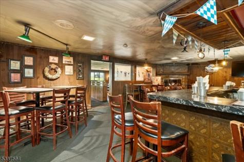 31 Decatur Street Knowlton NJ 07832