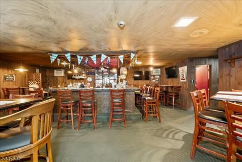 31 Decatur Street Knowlton NJ 07832