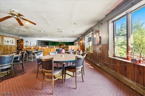 31 Decatur Street Knowlton NJ 07832