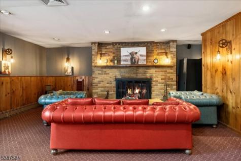 31 Decatur Street Knowlton NJ 07832