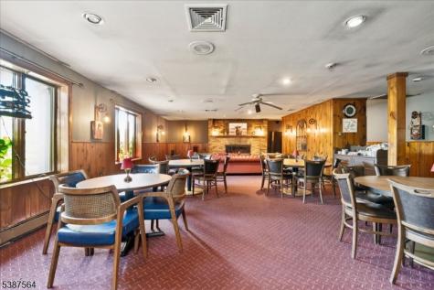 31 Decatur Street Knowlton NJ 07832