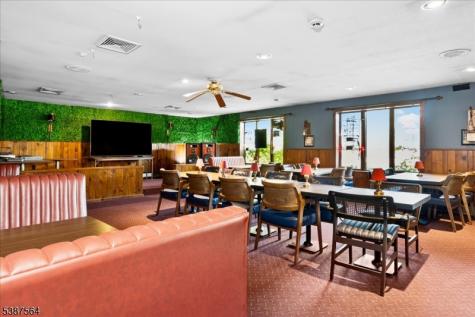31 Decatur Street Knowlton NJ 07832