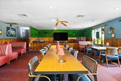 31 Decatur Street Knowlton NJ 07832