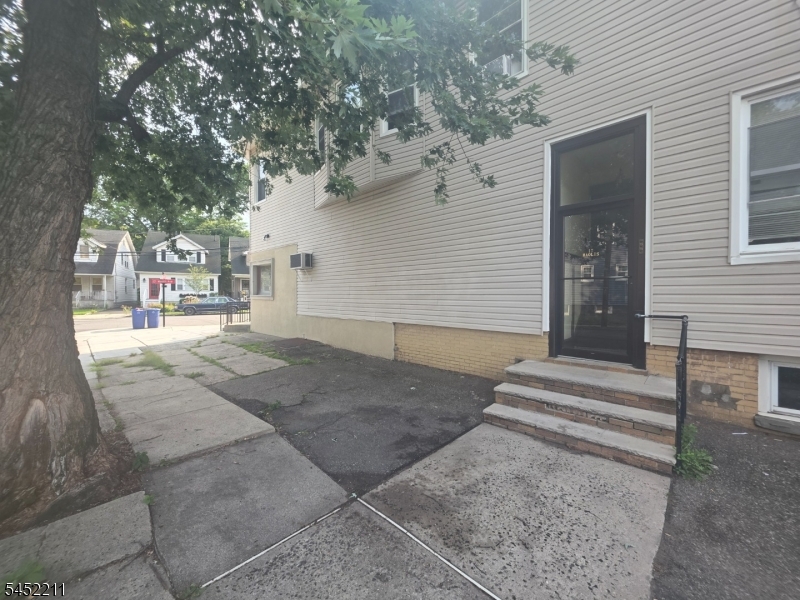 17 Maolis Avenue Bloomfield NJ 07003