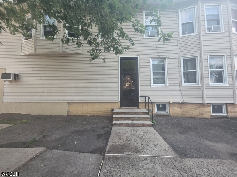 17 Maolis Avenue Bloomfield NJ 07003