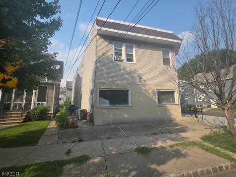 17 Maolis Avenue Bloomfield NJ 07003