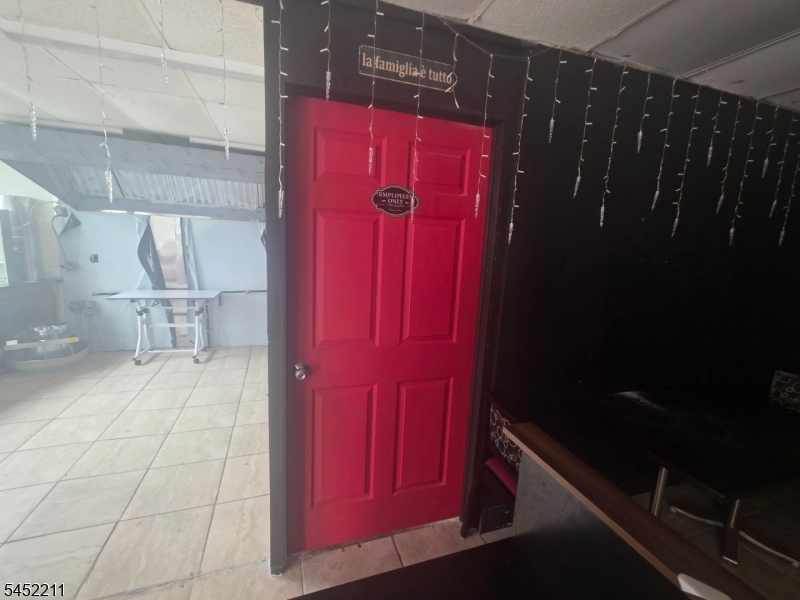 17 Maolis Avenue Bloomfield NJ 07003