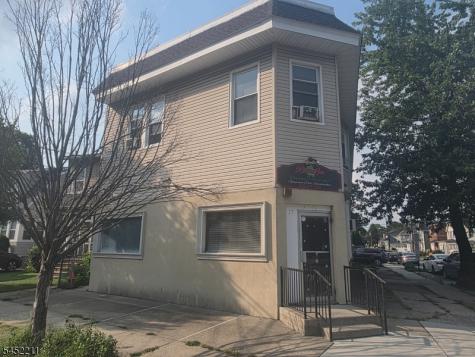 17 Maolis Avenue Bloomfield NJ 07003