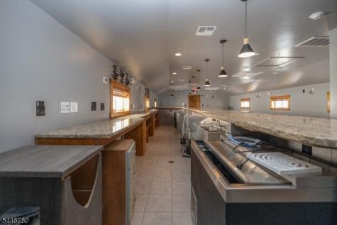 1452 Lower Road Elizabeth NJ 07208