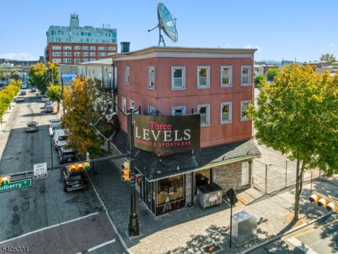 218 Mulberry Street Newark NJ 07102