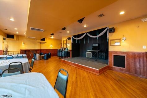 217 Frelinghuysen Avenue Newark NJ 07114