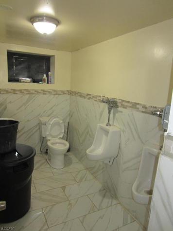 130 S 6th Street Newark NJ 07103