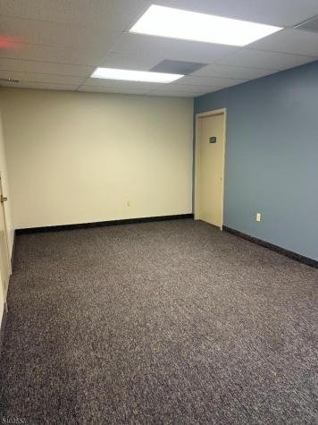 409 Coventry Drive Lopatcong NJ 08865