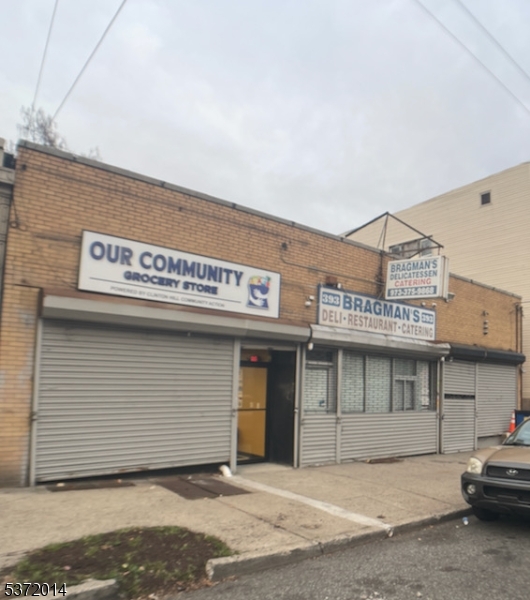 391 Hawthorne Avenue Newark NJ 07112