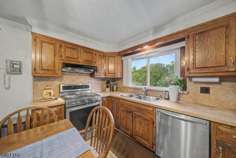 54 Wanaque Avenue Pompton Lakes NJ 07442