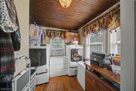 54 Wanaque Avenue Pompton Lakes NJ 07442