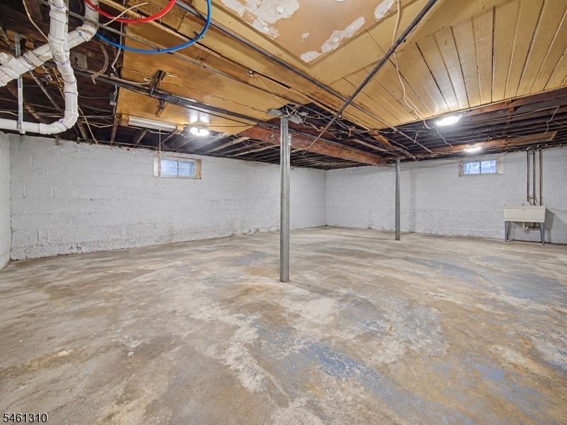 54 Wanaque Avenue Pompton Lakes NJ 07442