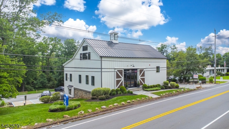 906 Mount Kemble Avenue Harding NJ 07960
