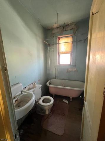 170 Main Avenue Passaic NJ 07055