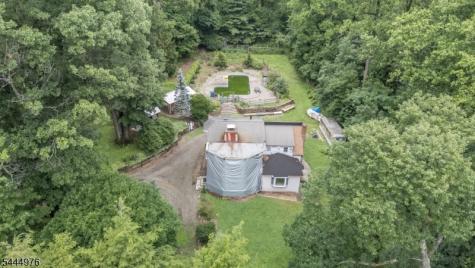 1097 State Route 173 Bethlehem NJ 08802