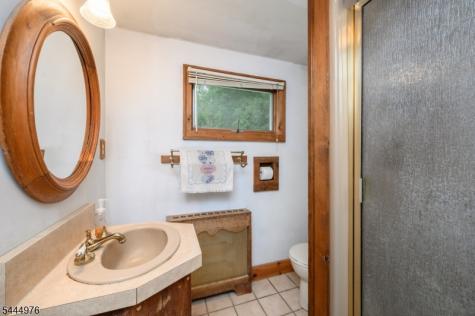1097 State Route 173 Bethlehem NJ 08802