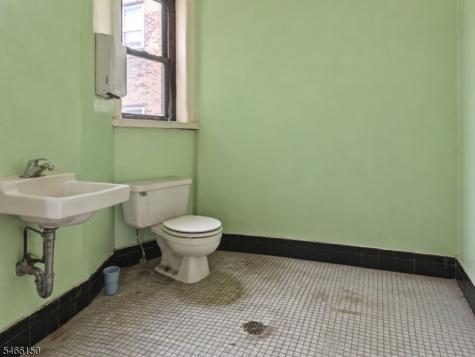 8 Baldwin Avenue Jersey City NJ 07304