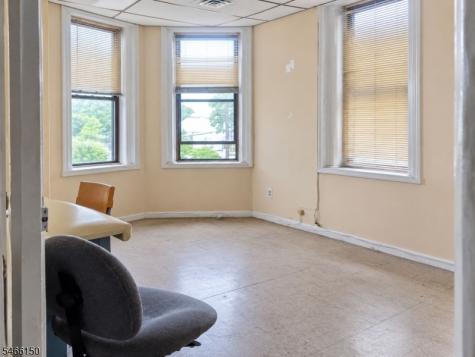 8 Baldwin Avenue Jersey City NJ 07304