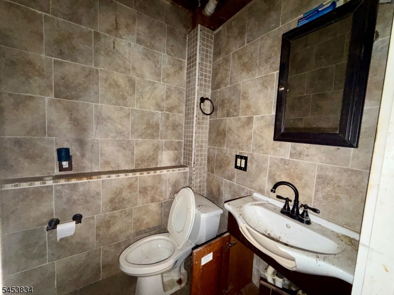 1056 State Route 57 Mansfield NJ 07865