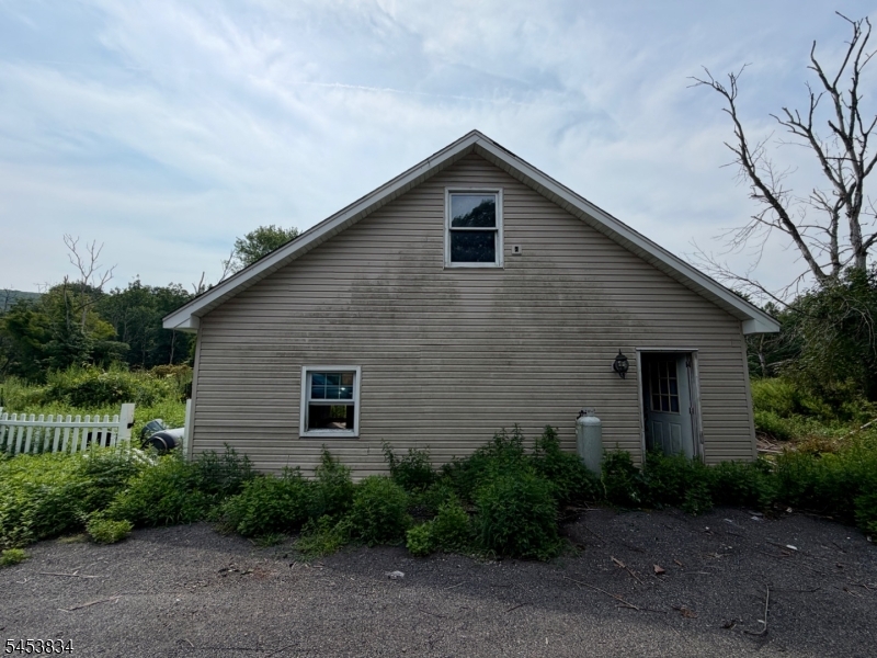 1056 State Route 57 Mansfield NJ 07865