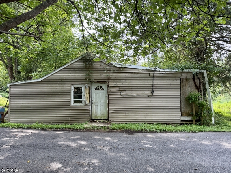 1056 State Route 57 Mansfield NJ 07865