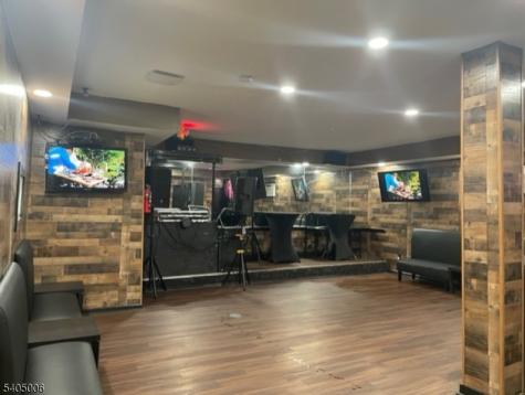 80 Montgomery Street Paterson NJ 07501