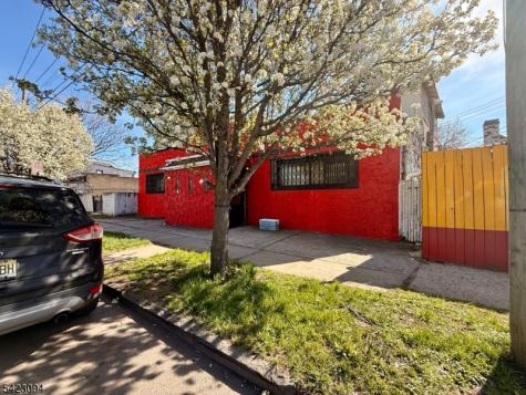 645 Magnolia Avenue Elizabeth NJ 07206