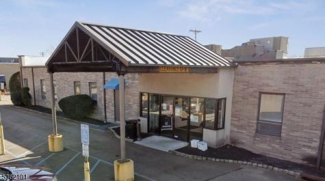 25 E Willow St, Unit A Millburn NJ 07041