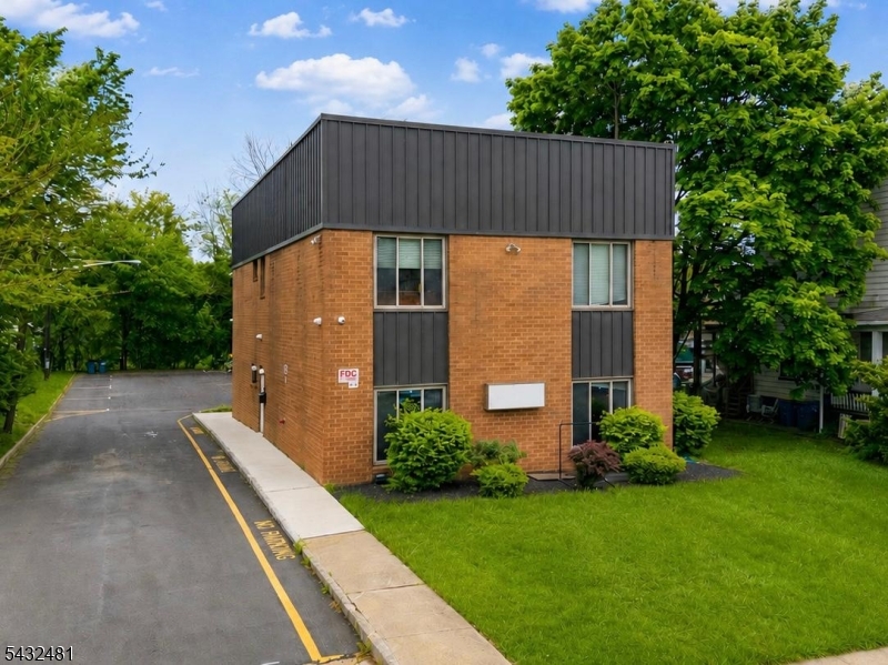38 N Gaston Avenue Somerville NJ 08876