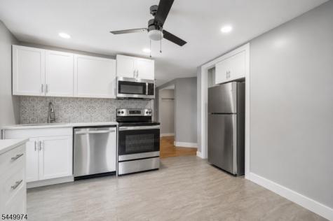 59 Railroad Avenue Washington NJ 07882