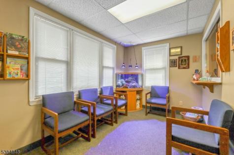 782 Valley Road Wayne NJ 07470