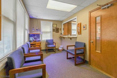 782 Valley Road Wayne NJ 07470