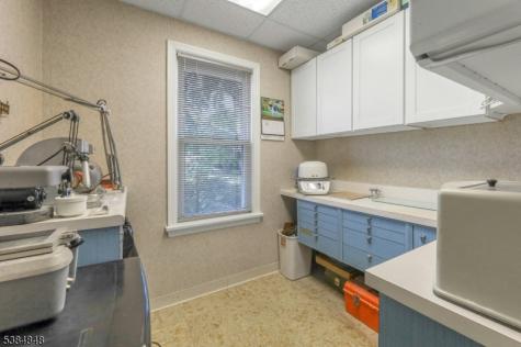 782 Valley Road Wayne NJ 07470
