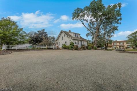 782 Valley Road Wayne NJ 07470