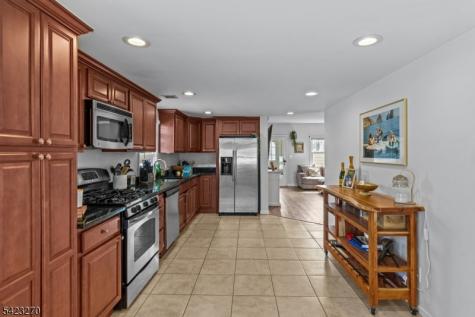 190 Stevens Avenue Cedar Grove NJ 07009