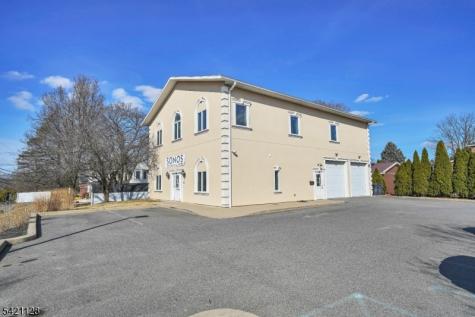 210 3RD Avenue Alpha NJ 08865